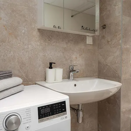 2 Bedroom Family Near Tervise Paradiis פארנו