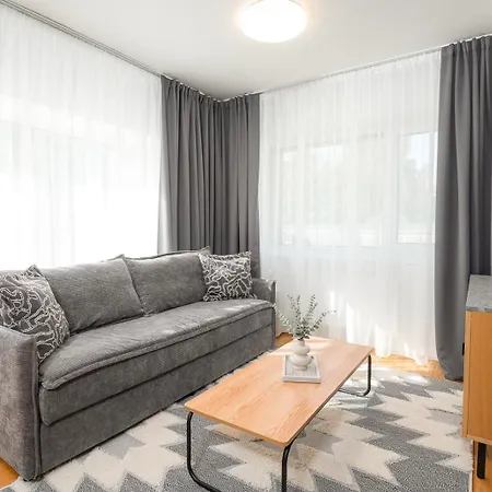 2 Bedroom Family Near Tervise Paradiis * פארנו