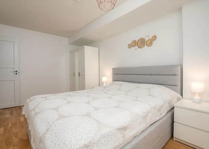 2 Bedroom Family Near Tervise Paradiis *